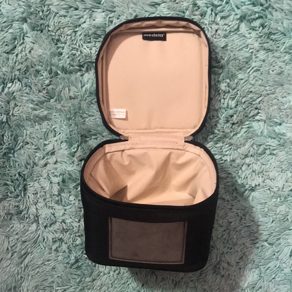 Medela Case - Picture 2 of 6